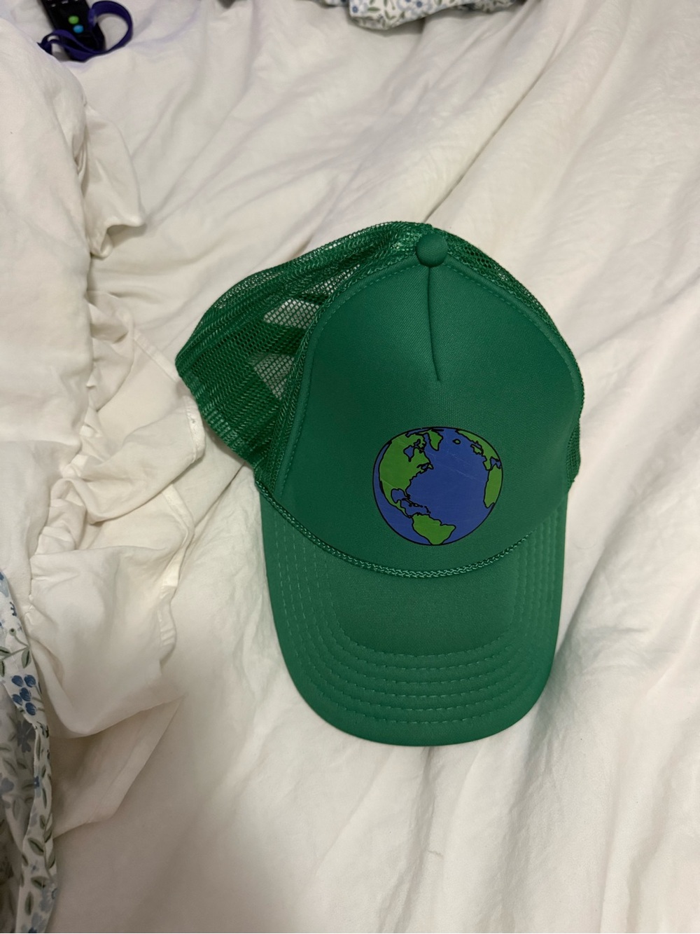 OTTO Green Trucker Hat with Earth Globe Graphic